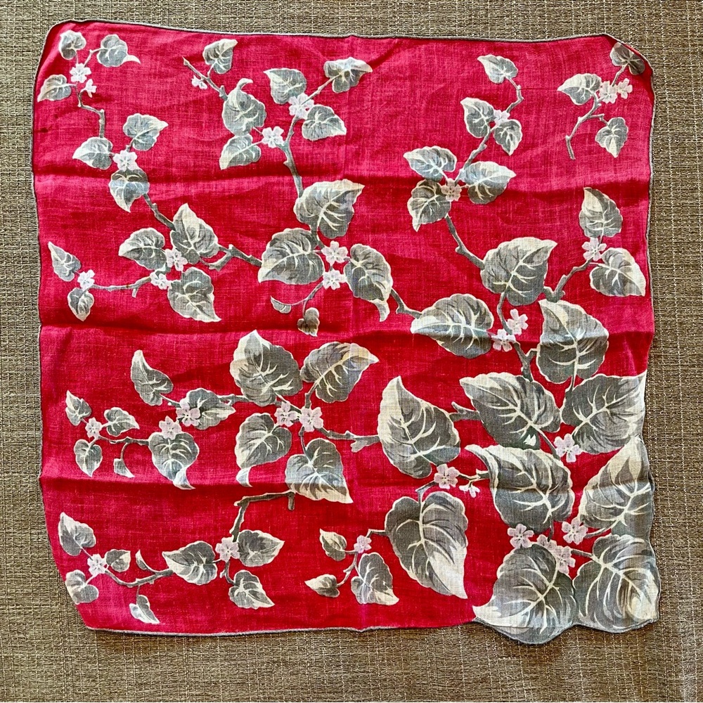 Vintage Handkerchief Bundle - Picture 2 of 7